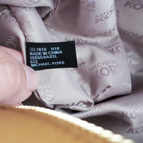 Michael Kors Sandrine Satchel - Picture 12 of 14